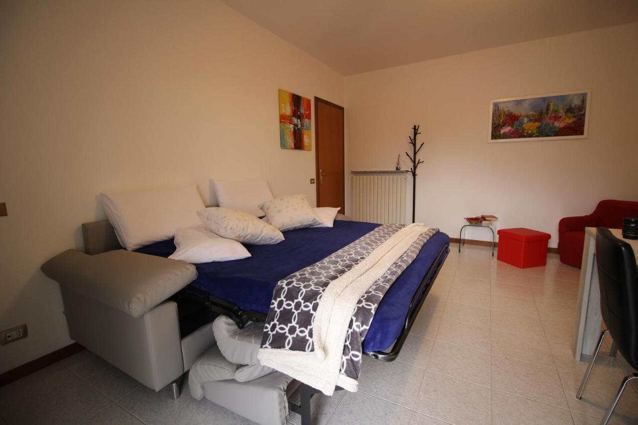Casa Vacanze Doralice Barzana Exteriör bild