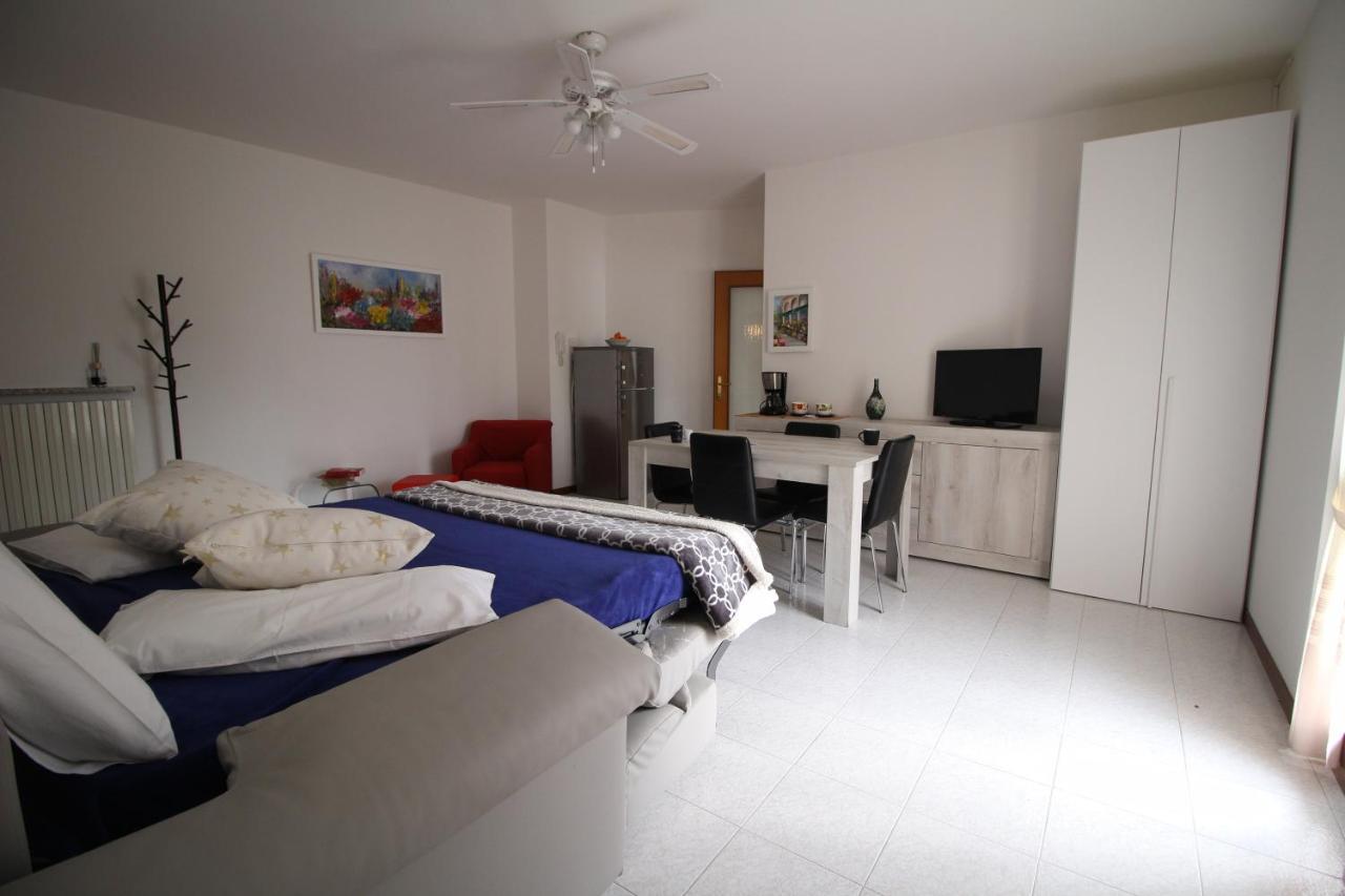 Casa Vacanze Doralice Barzana Exteriör bild