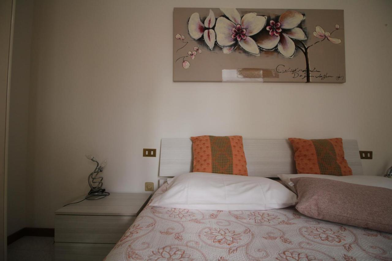 Casa Vacanze Doralice Barzana Exteriör bild